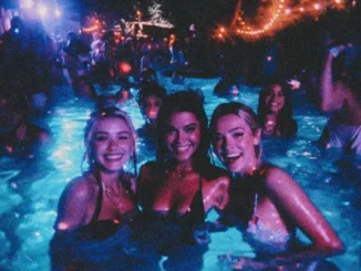 MOONLGHT  Beauty And A Beat ft. Mr. Moon Mp3 Download