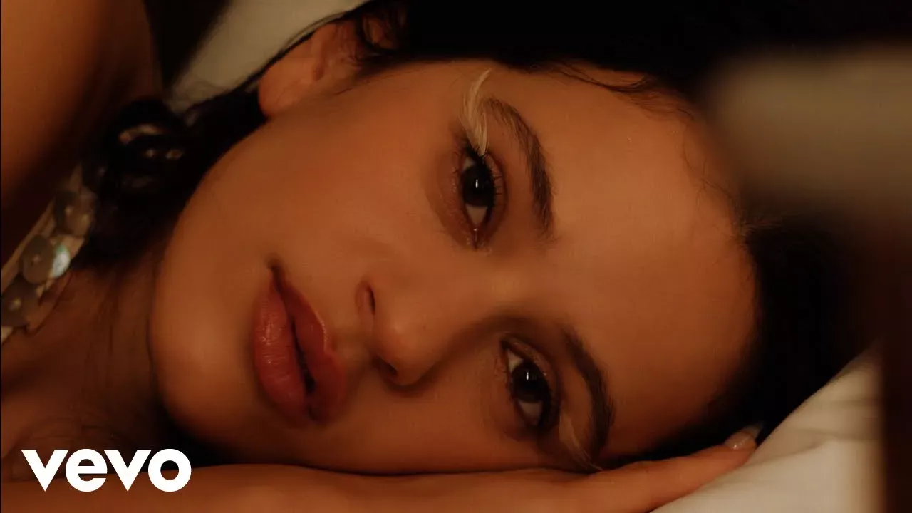 ROSALÍA  Berghain ft. Björk & Yves Tumor Mp3 Download