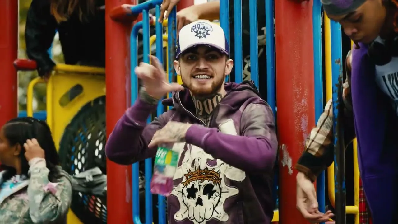 1900Rugrat  Ash On My LV Mp3 Download