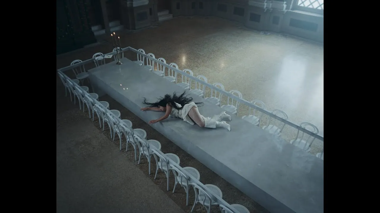 Charli xcx Chains of Love Mp3 Download