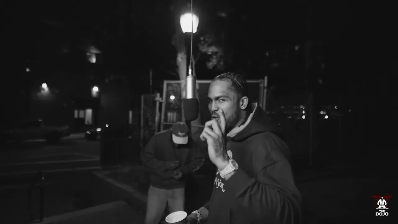 Dave East ft. Cruch Calhoun  RUNNIN' (Hanging Mic) Mp3 Download