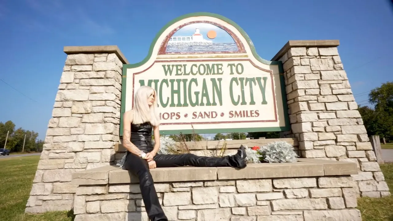 Jorjiana  Jorjiana  219 Intro [Official Visualizer] Mp3 Download