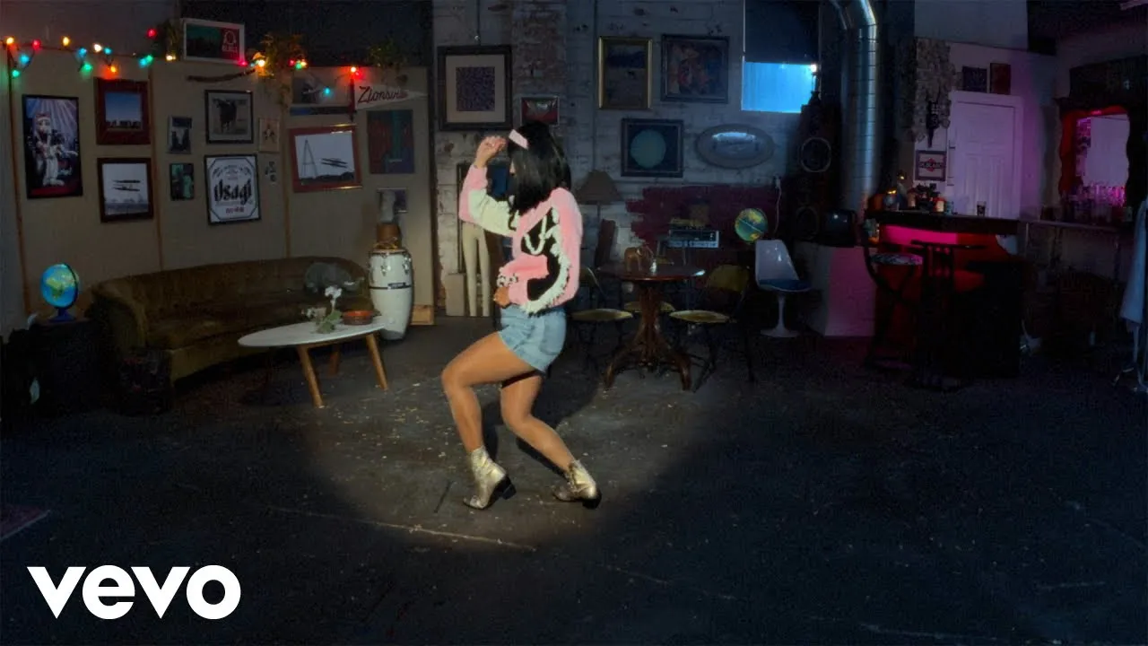 Khruangbin  White Gloves ii (Official Video) Mp3 Download