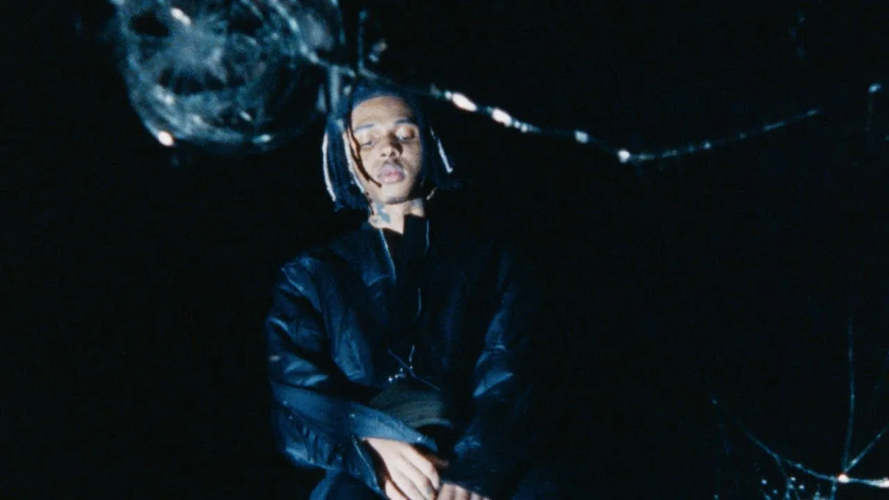 SoFaygo  SoFaygo  OUTSIDE [Official Video] Mp3 Download