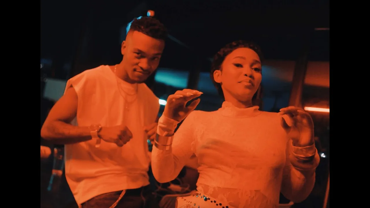 Zee Nxumalo  NgyaSindelwa Ft. DJ Lag & Mp3 Download