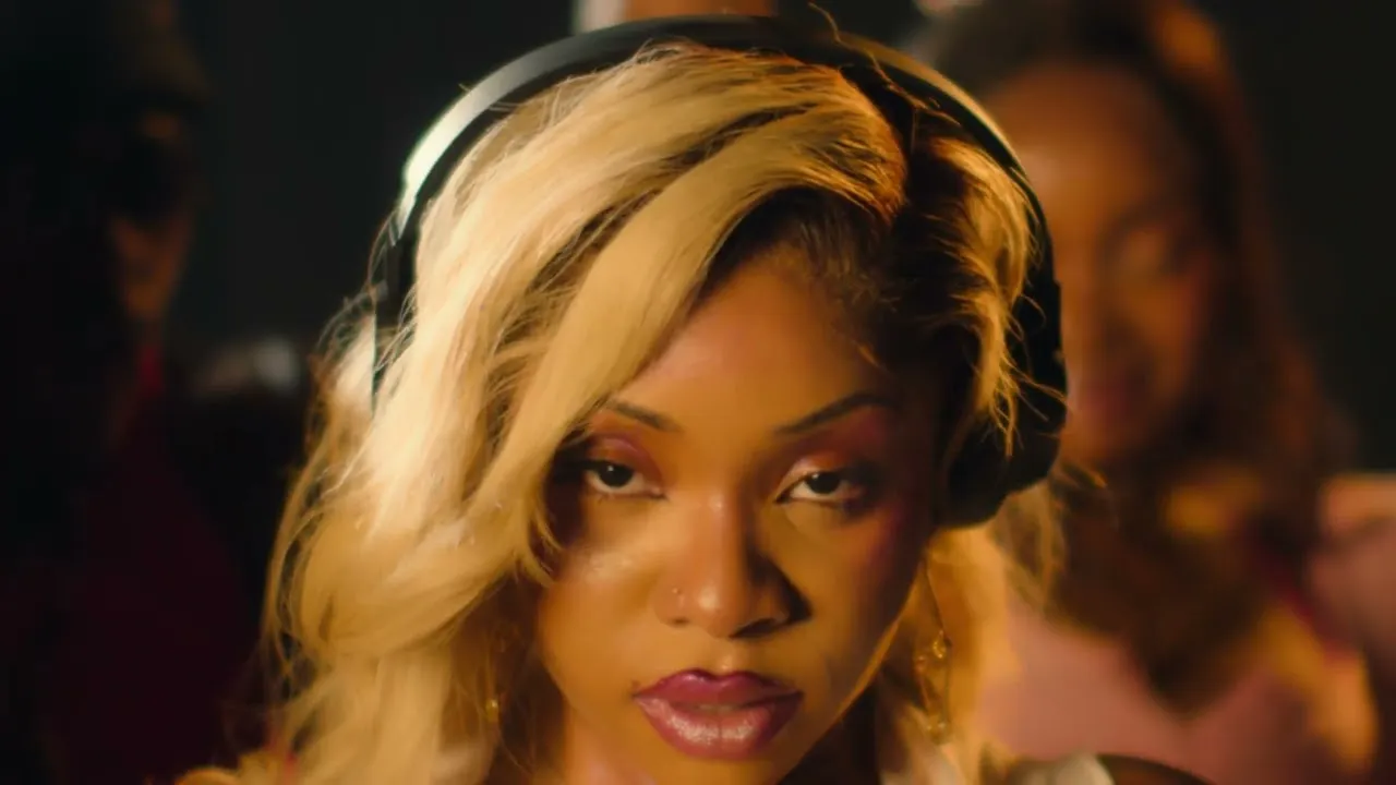 Dre Skull  Cold Outside Ft. FAVE Mp3 Download