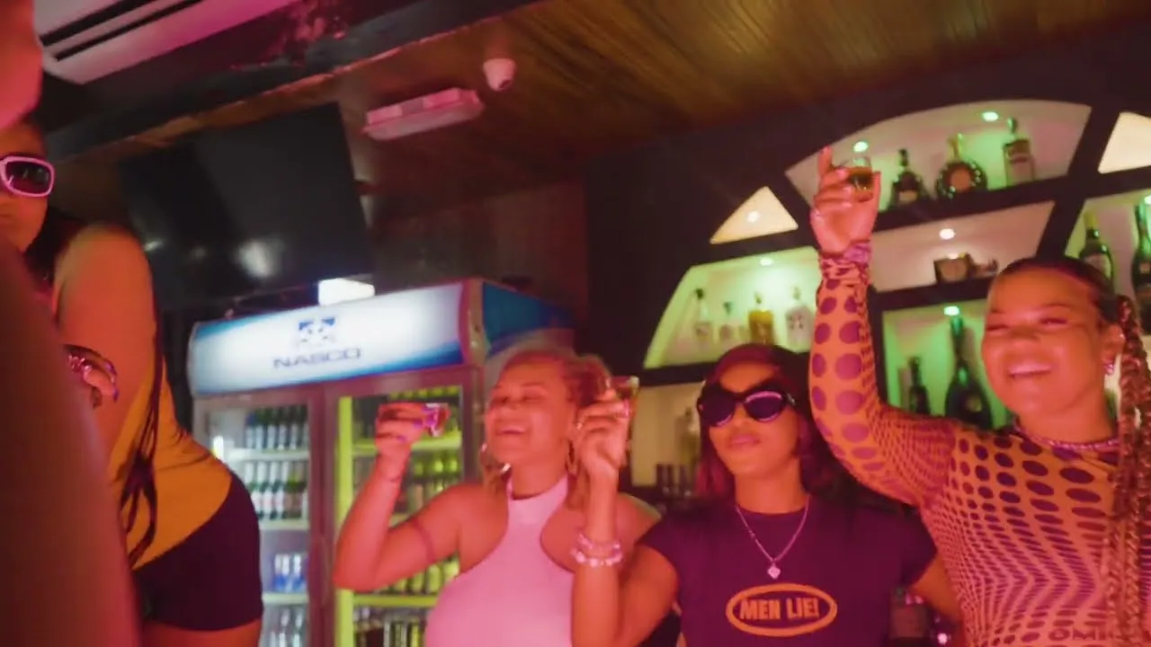 MOLIY  MOLIY  BACKIE VISUALIZER (DETTY DECEMBER) Mp3 Download