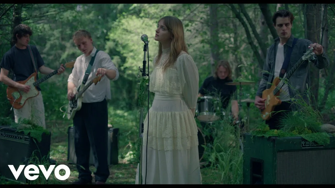 She's green Little Birds (Official) Mp3 Download