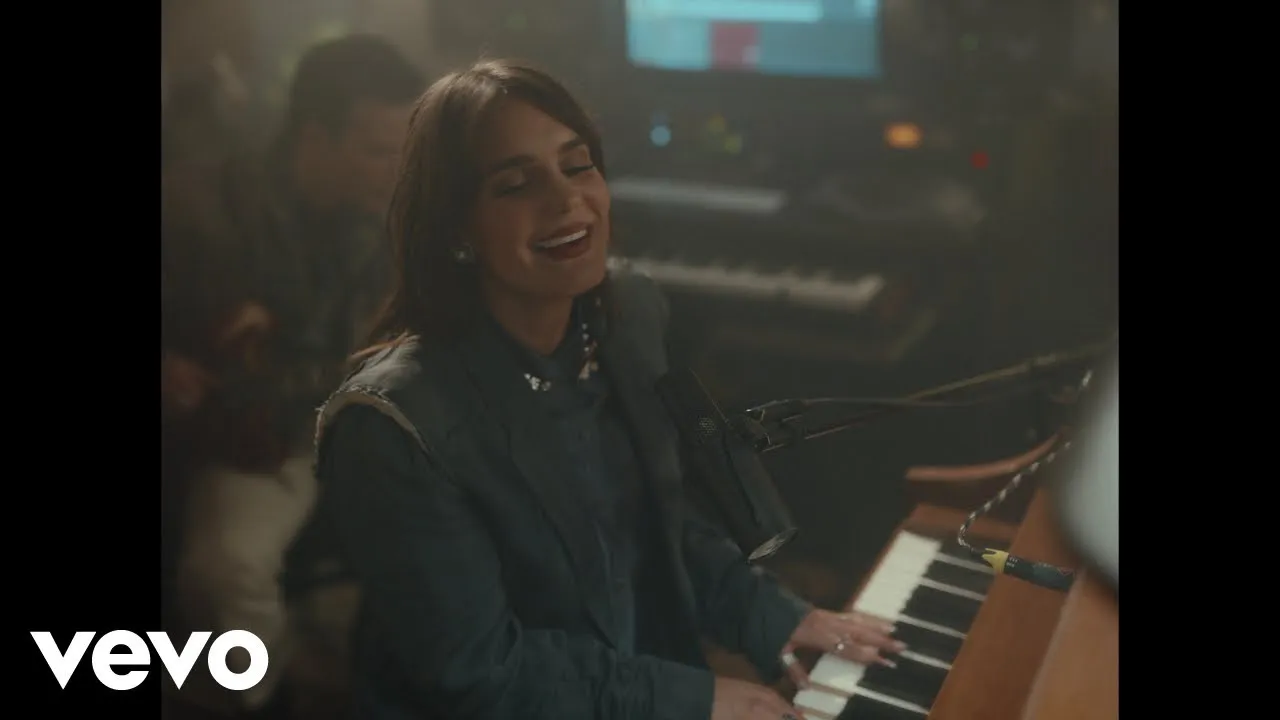 Franni Cash  Jesus All Along Mp3 Download