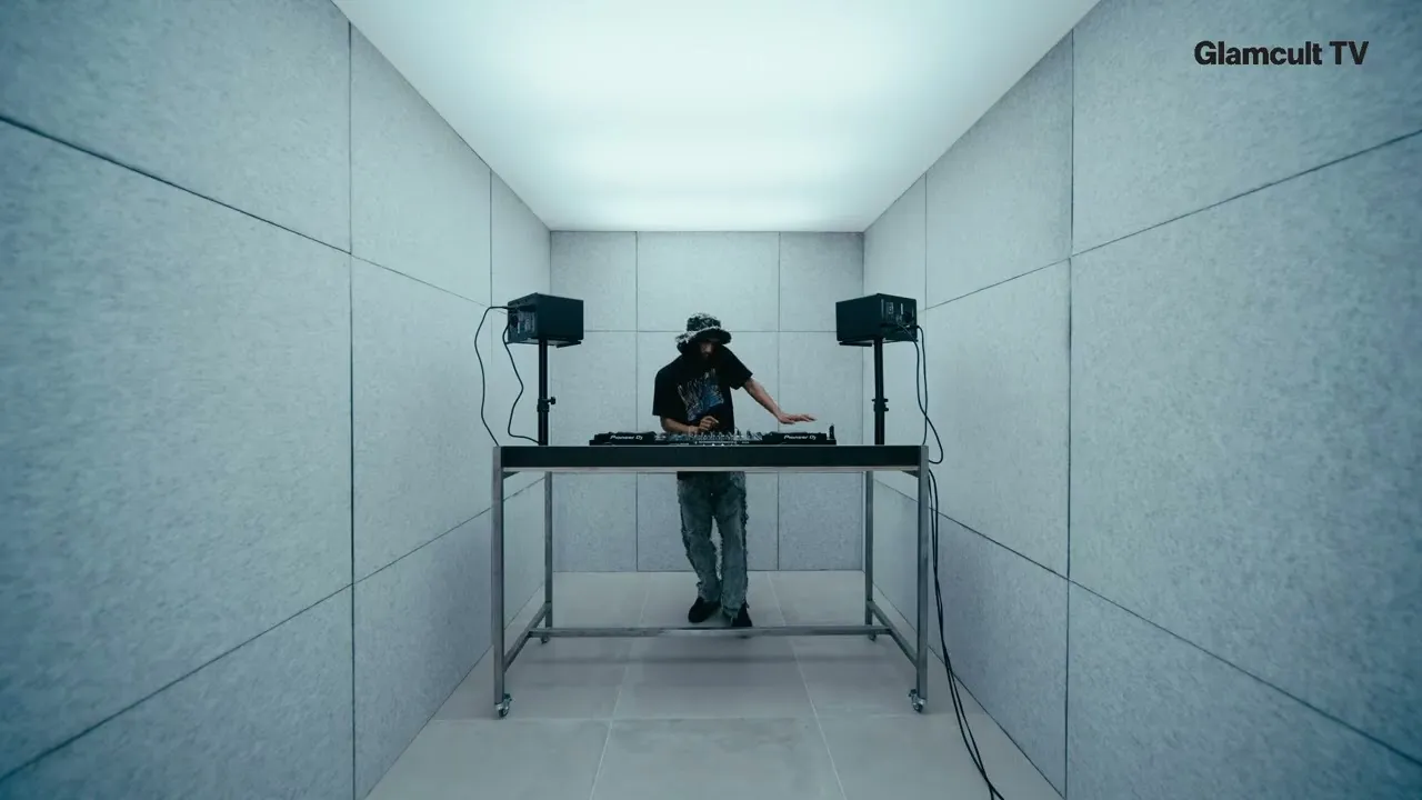 Glamcult TV Thakzin Mp3 Download