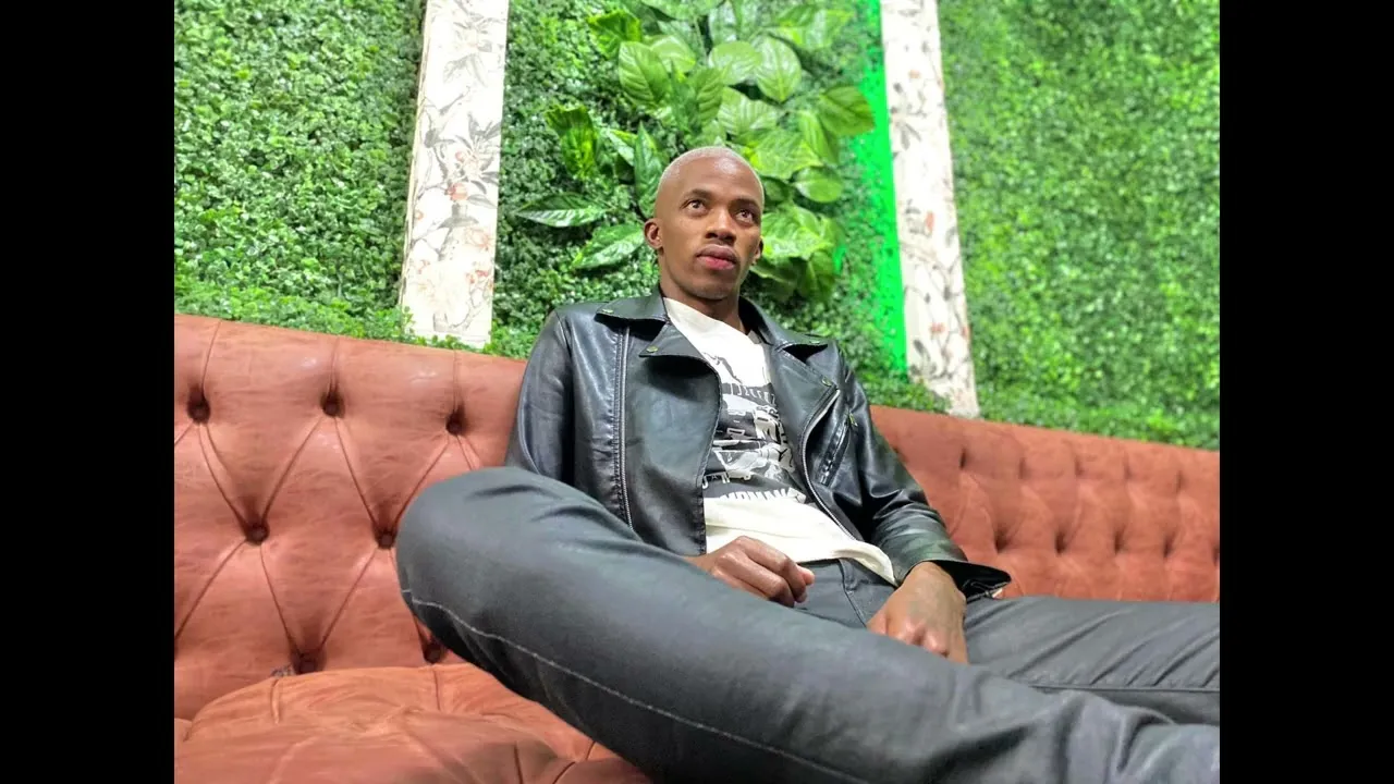 House of Amapiano  Bongza  ### Ft. Zeenhle & Mkeyz Mp3 Download