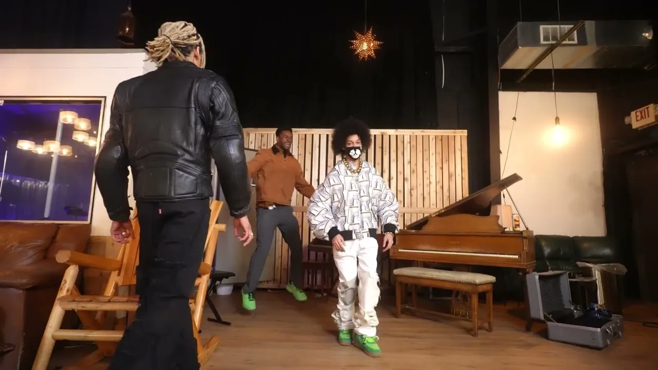 Ayo  Gracious Galore ft. Teo Mp3 Download