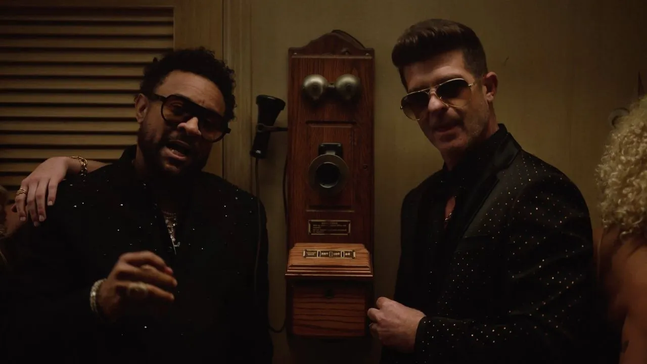 Shaggy  Looking Lovely ft. Robin Thicke Mp3 Download