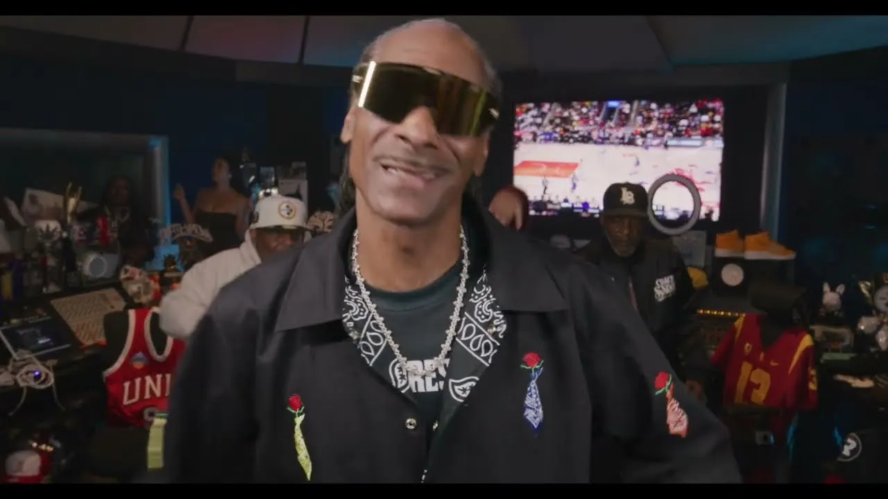 Snoop Dogg High Life Ft. Young Sagg, Tripp Locc & Wayniac Mp3 Download
