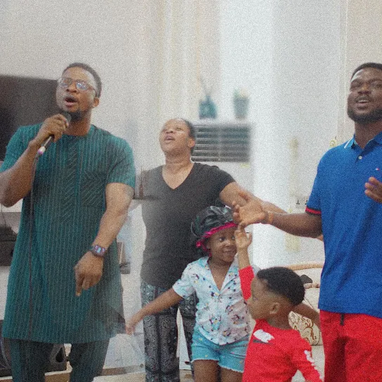 Bisimanuel PARLOUR WORSHIP Mp3 Download